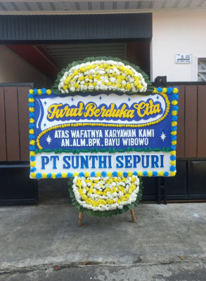 Papan Bunga Duka di Waiheru